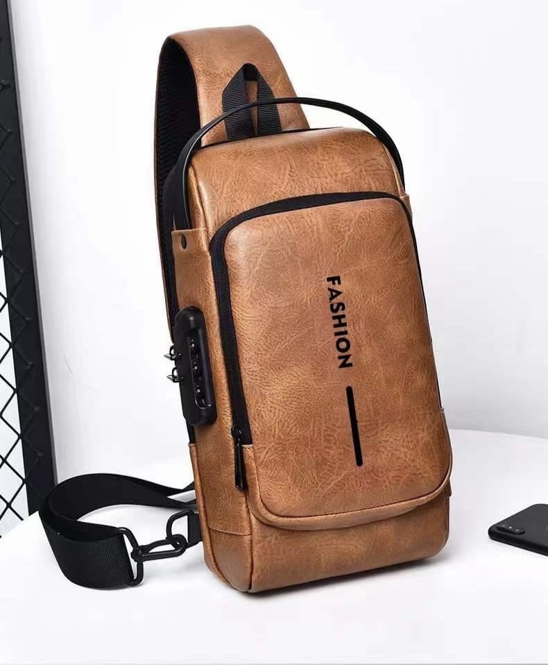 USB Şarj Girişli El ve Omuz Çantası 